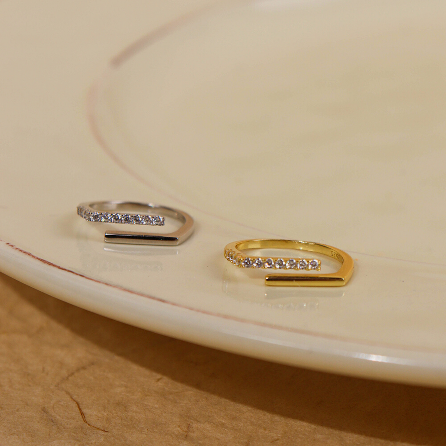 ANILLO EVETTE LAVOIE