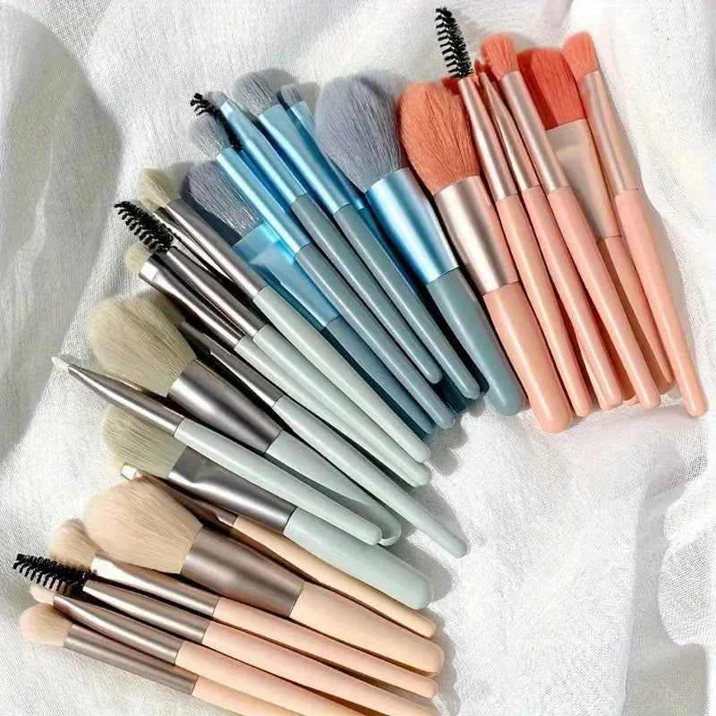 8Pcs Soft Bristle Makeup Brush Set