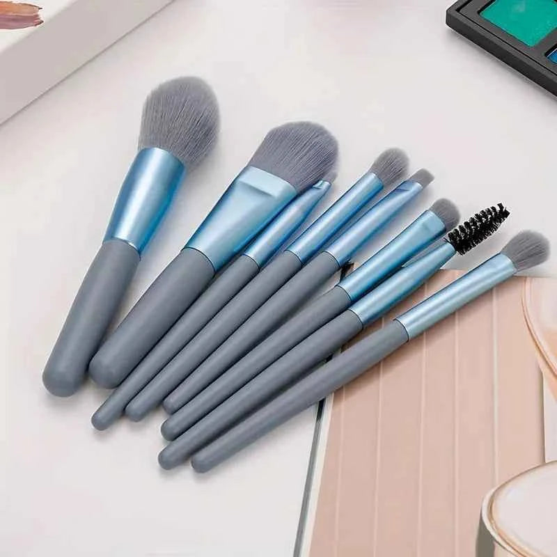 8Pcs Soft Bristle Makeup Brush Set