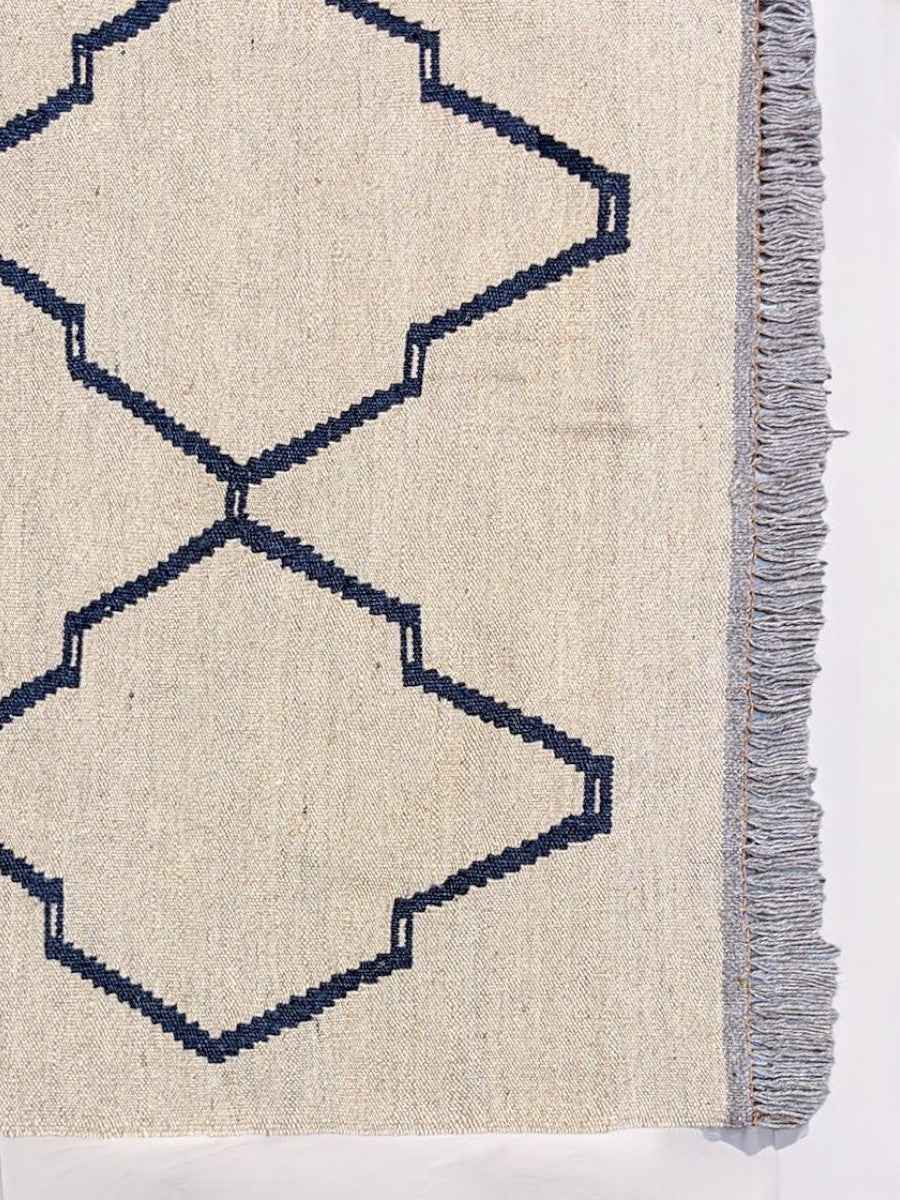 Arctic Rug Sample - 12" x 12"