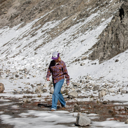 Women's Highland Tech Flannel - Mauve/Gold/Black