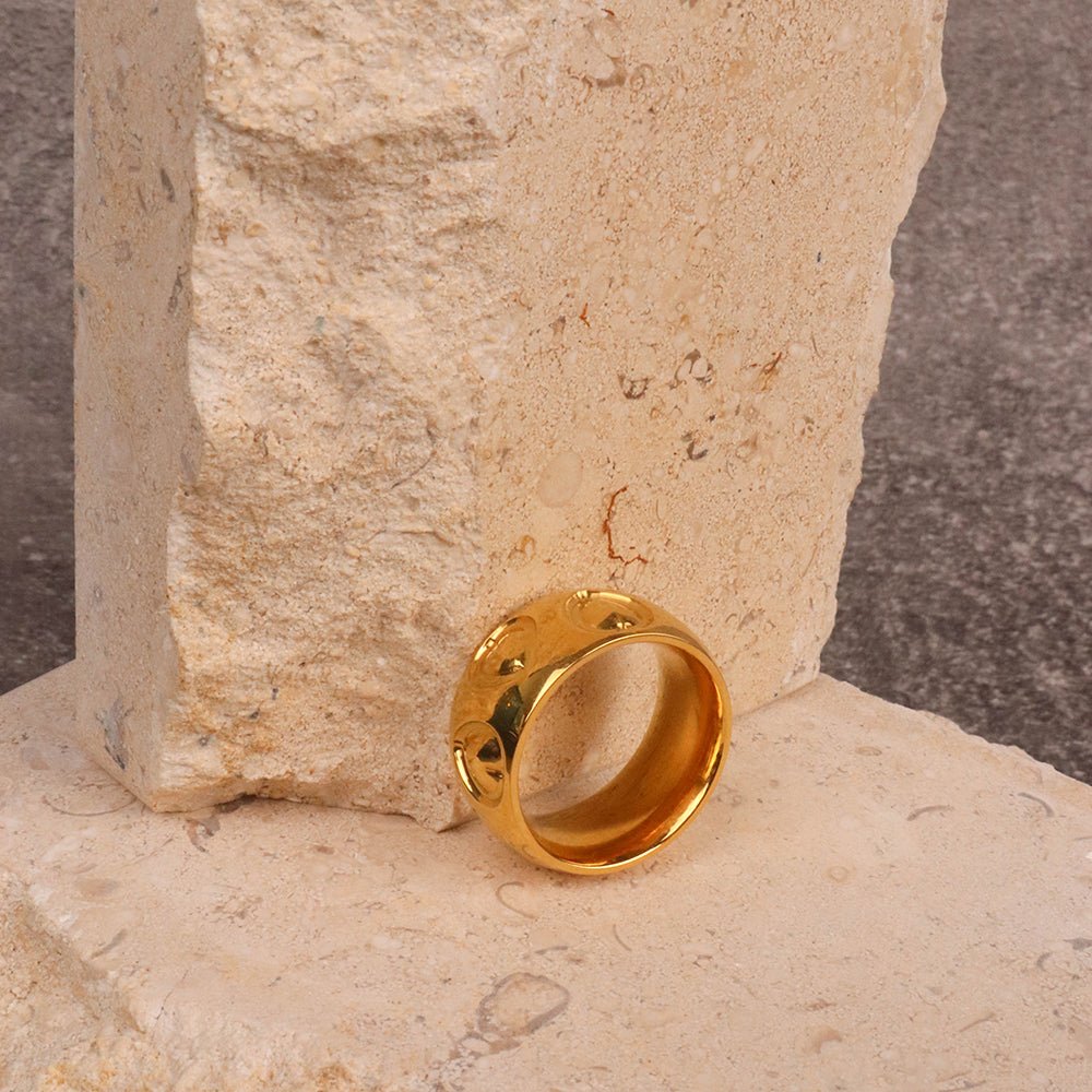 AXELLE TRAVER RING - Lolomo!