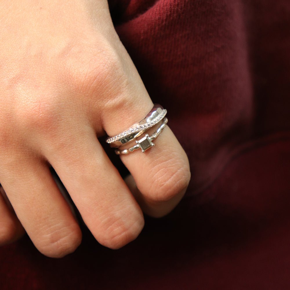 BAILE CRYSTAL RING - Lolomo!