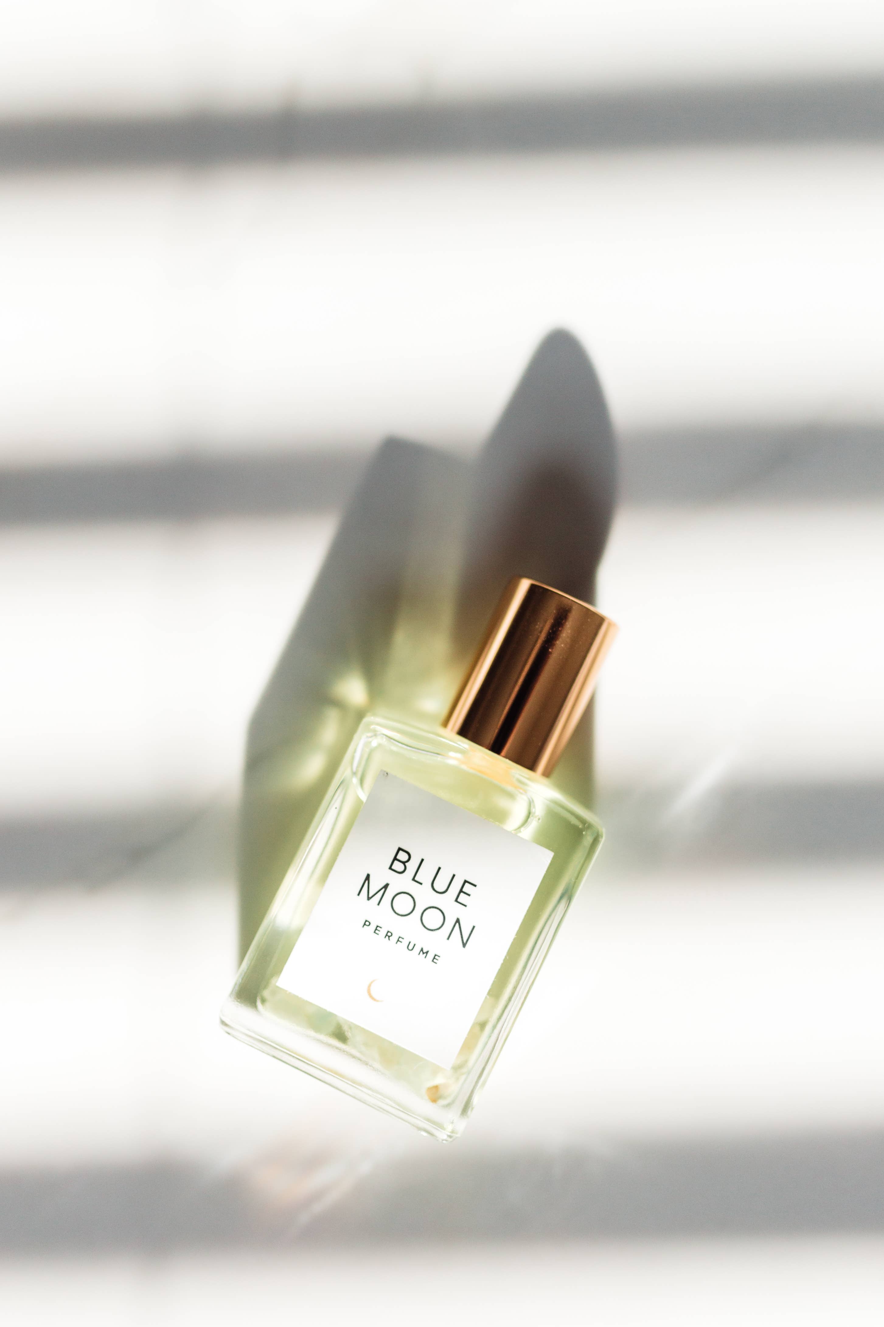 Blue Moon Perfume Oil - Lolomo!