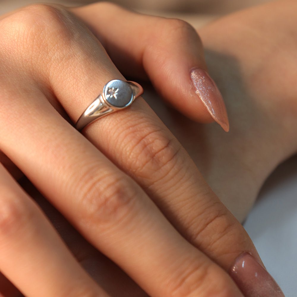 CELESTE STAR RING - Lolomo!