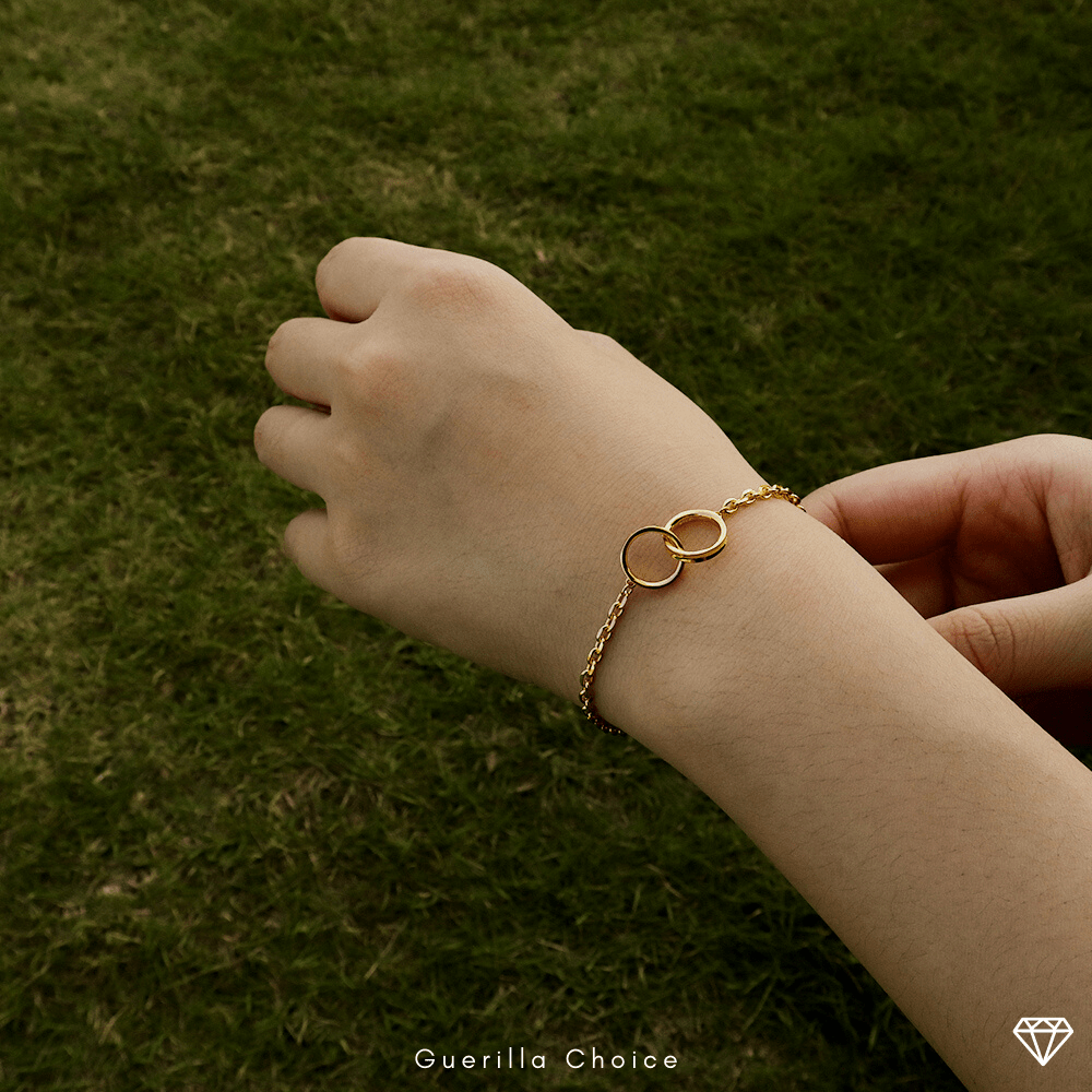 CHARM GOLD BRACELET - Lolomo!