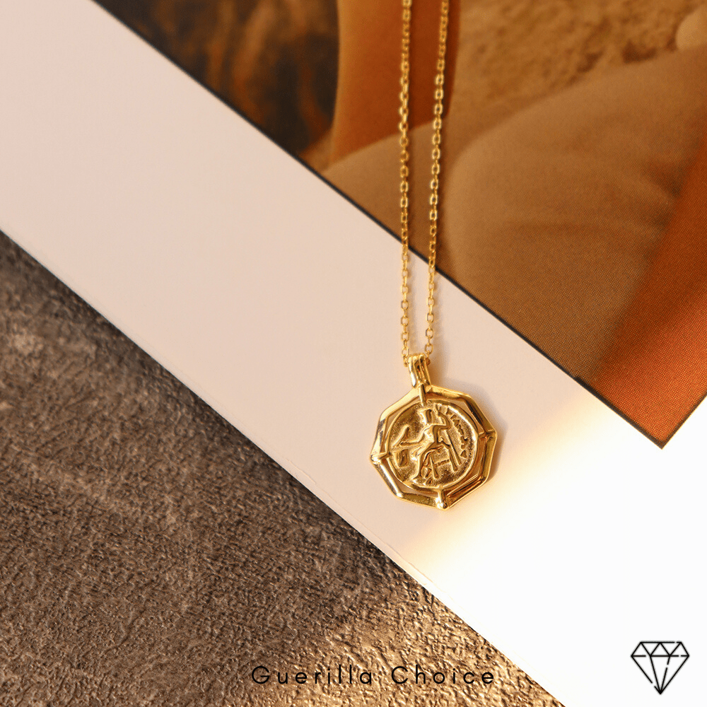 CHARM LE CLARISSE NECKLACE - Lolomo!