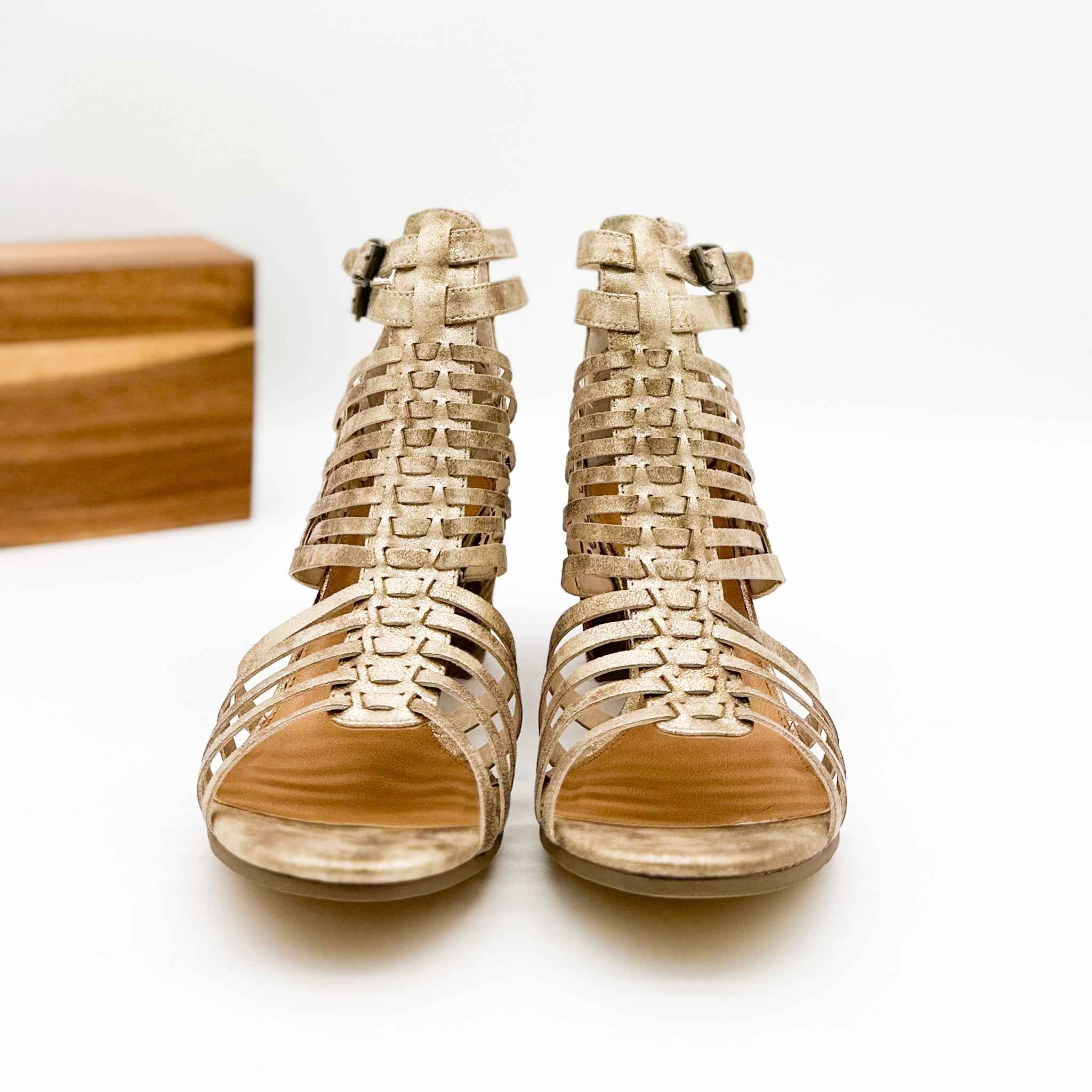 Ofanto Heeled Sandal in Gold