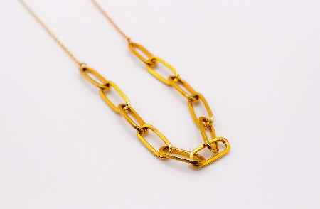 Golden Elegance Chain Necklace – Timeless Jewelry