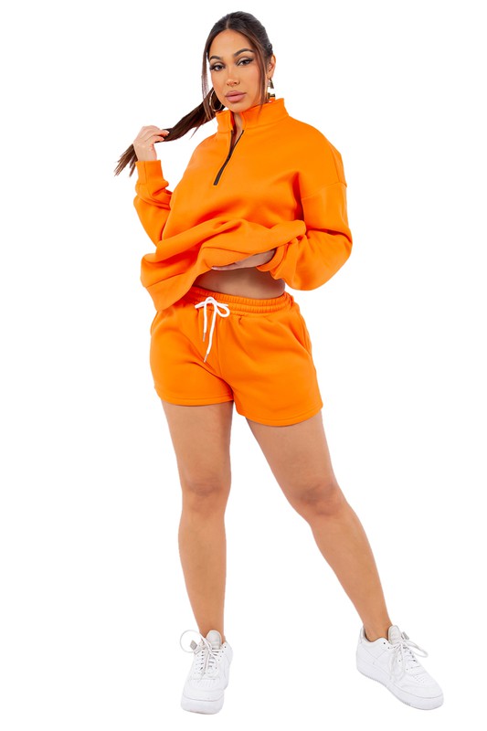 CONJUNTO DE SUDADERA Y PANTALÓN CORTO DE MODA PARA MUJER