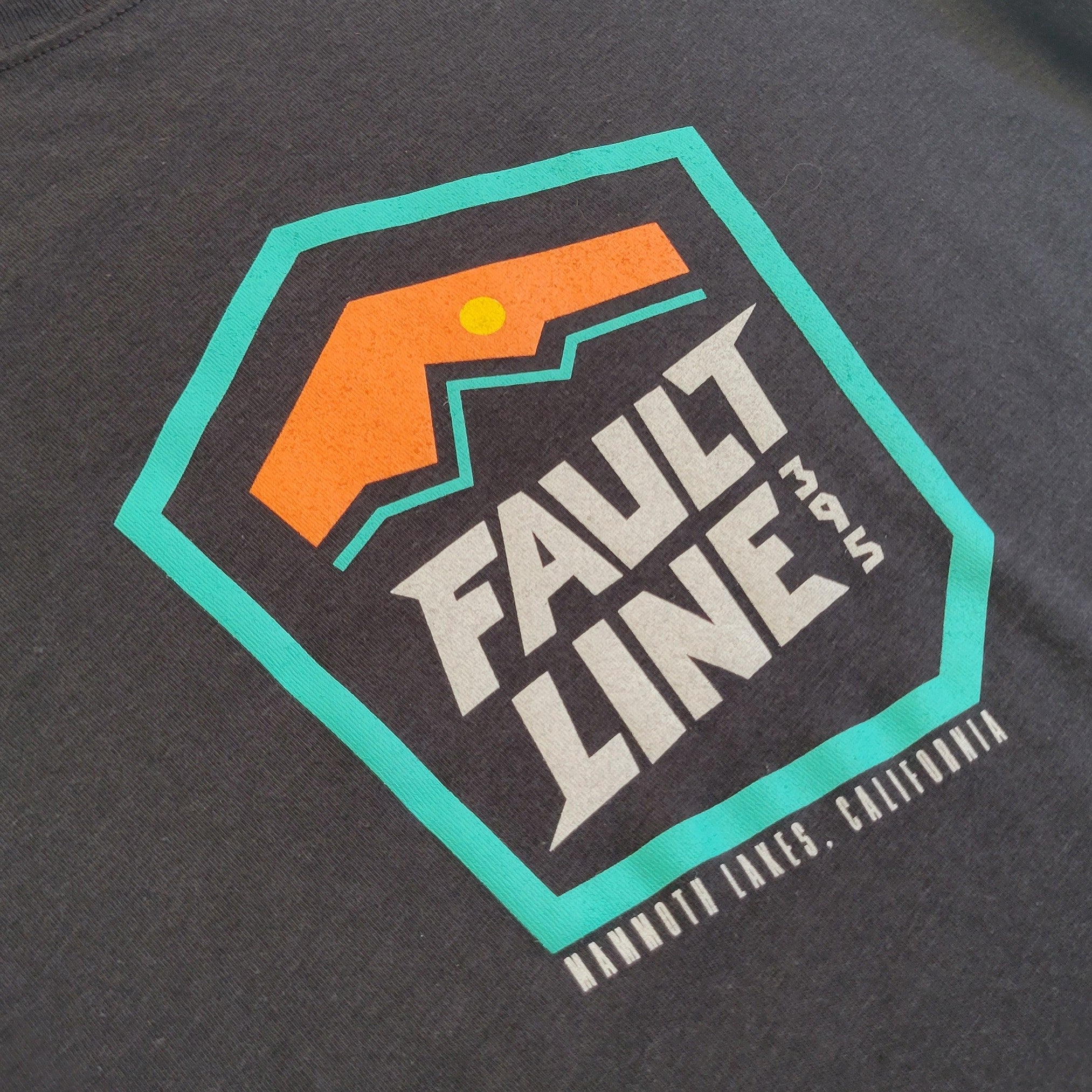 Women's Sunset Tee - Black - Lolomo!