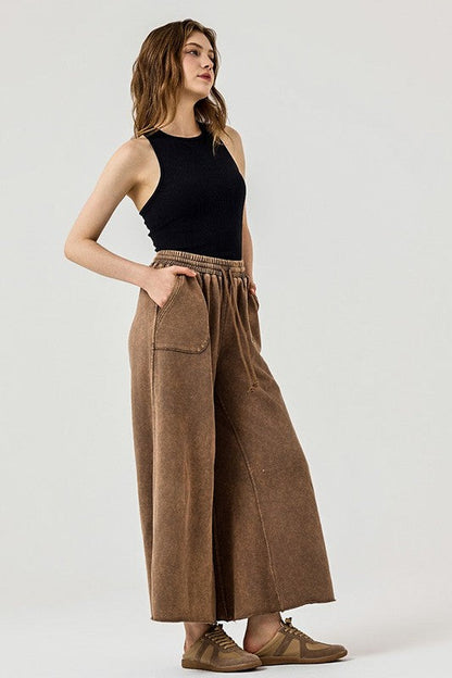 Plus Washed Raw-Edges Outline Pockets Pants