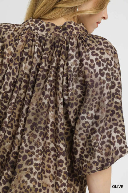Umgee Leopard Bubble Sleeve Scalloped Hem Blouse