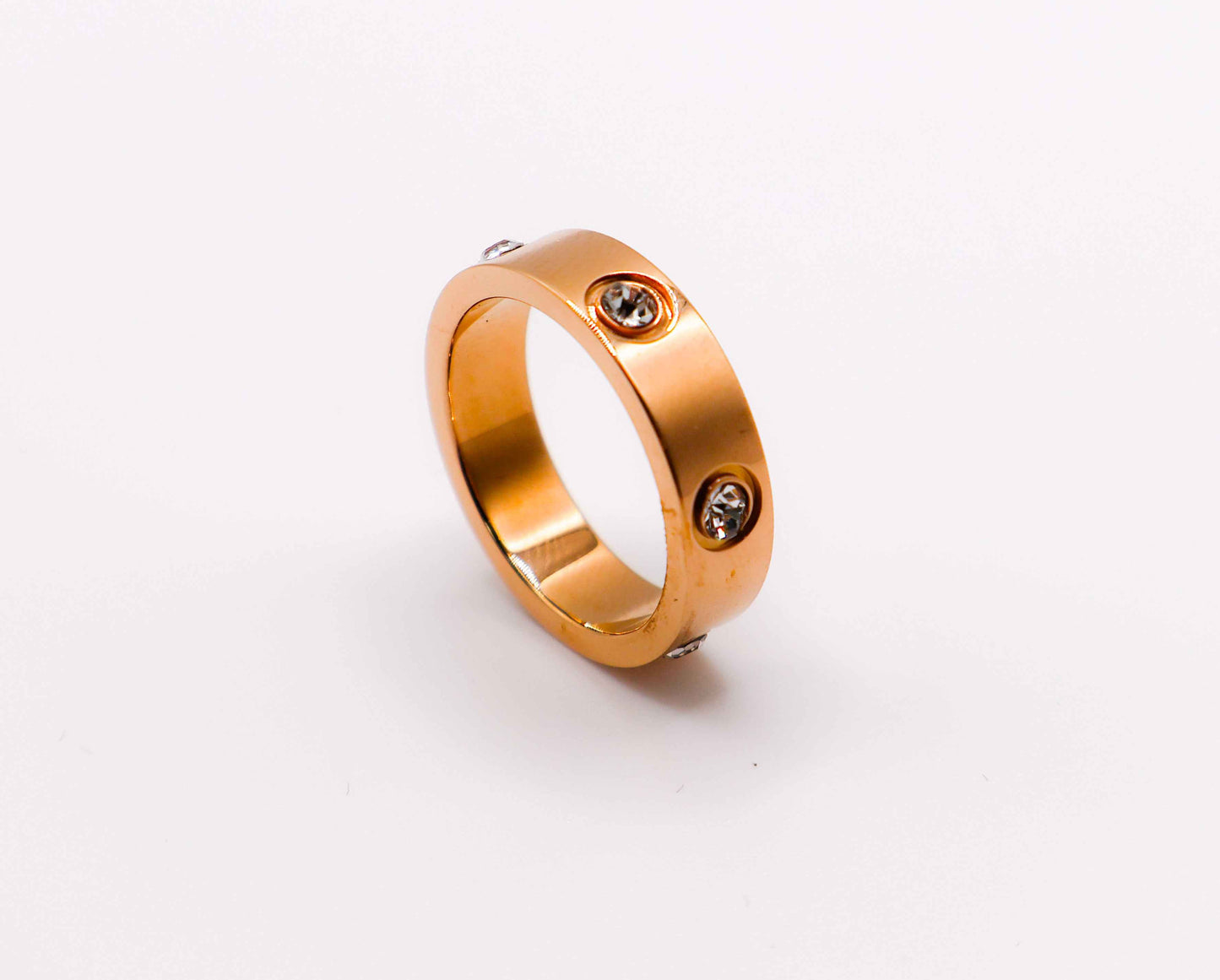 Radiant Rose Gold Gem Ring – Elegant Gemstone Statement Ring for Women