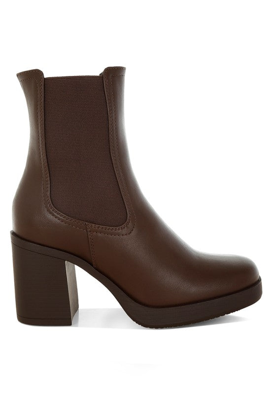 Scuala Faux Leather Chelsea Boots