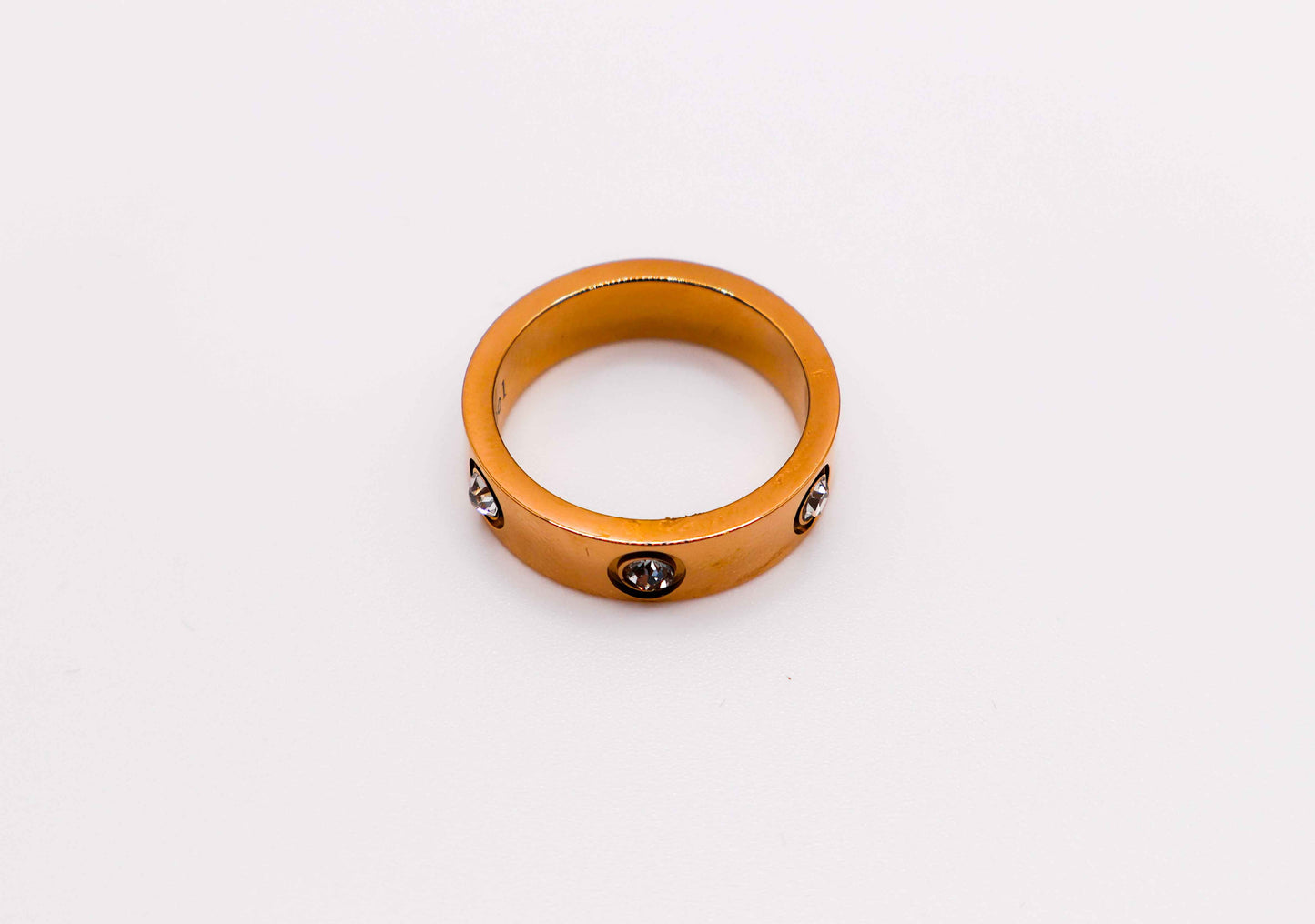 Radiant Rose Gold Gem Ring – Elegant Gemstone Statement Ring for Women