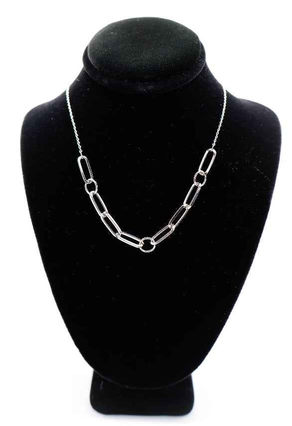 Silver Serenity Chain Necklace – Luxury Silver Statement Necklace