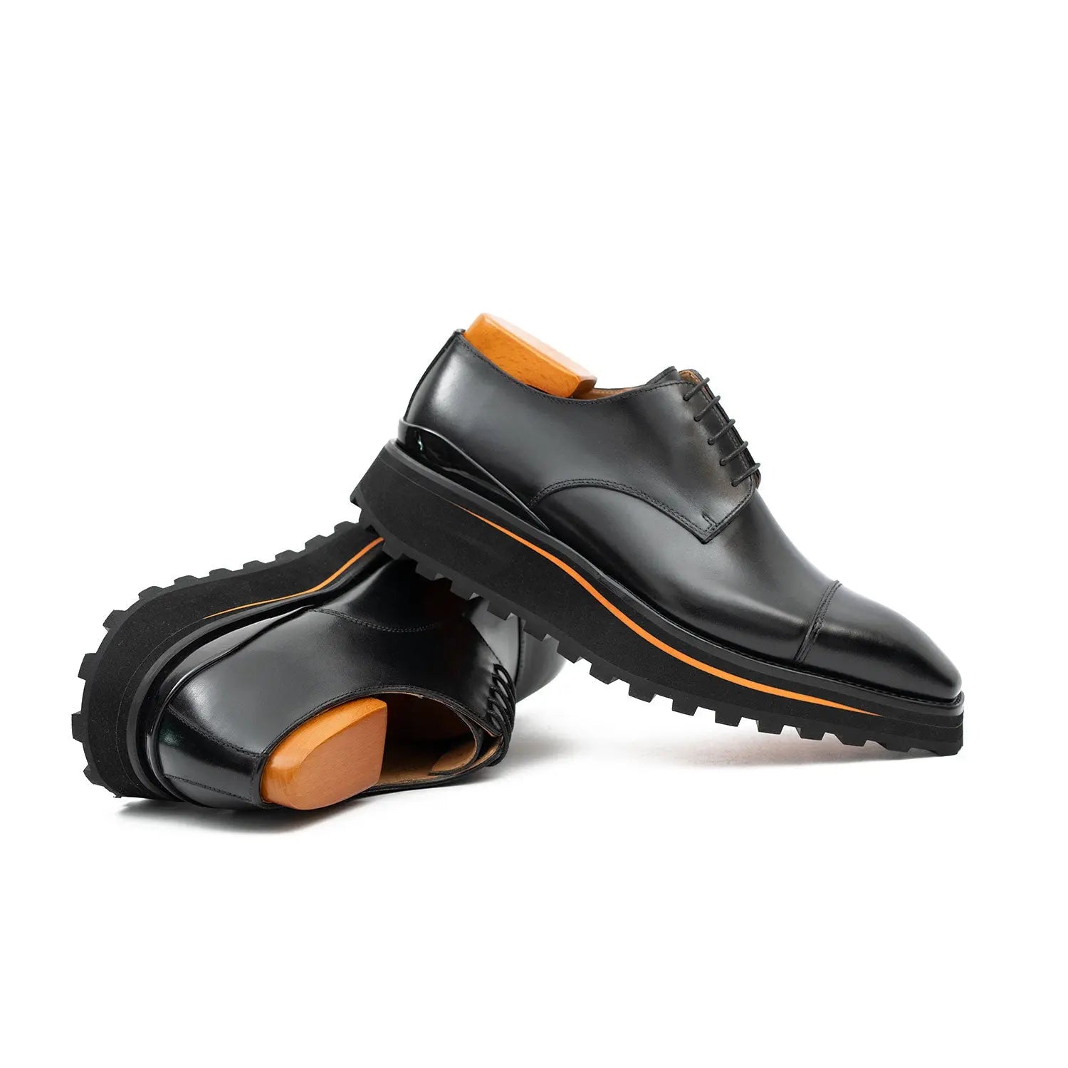 Calf leather dress three quarters derby shoes Black