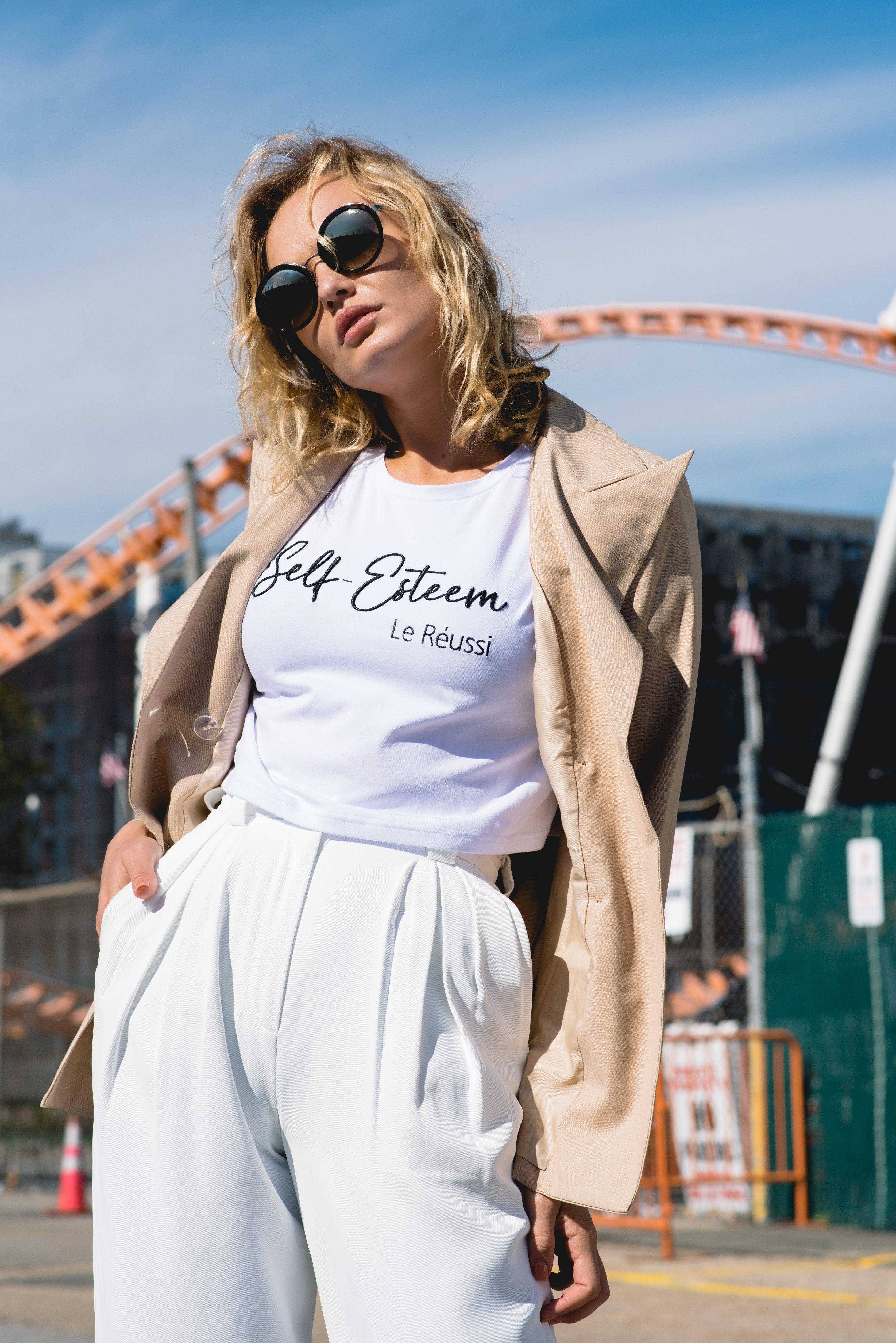 Blazer cruzado de lana Louise: estilo clásico para mujer