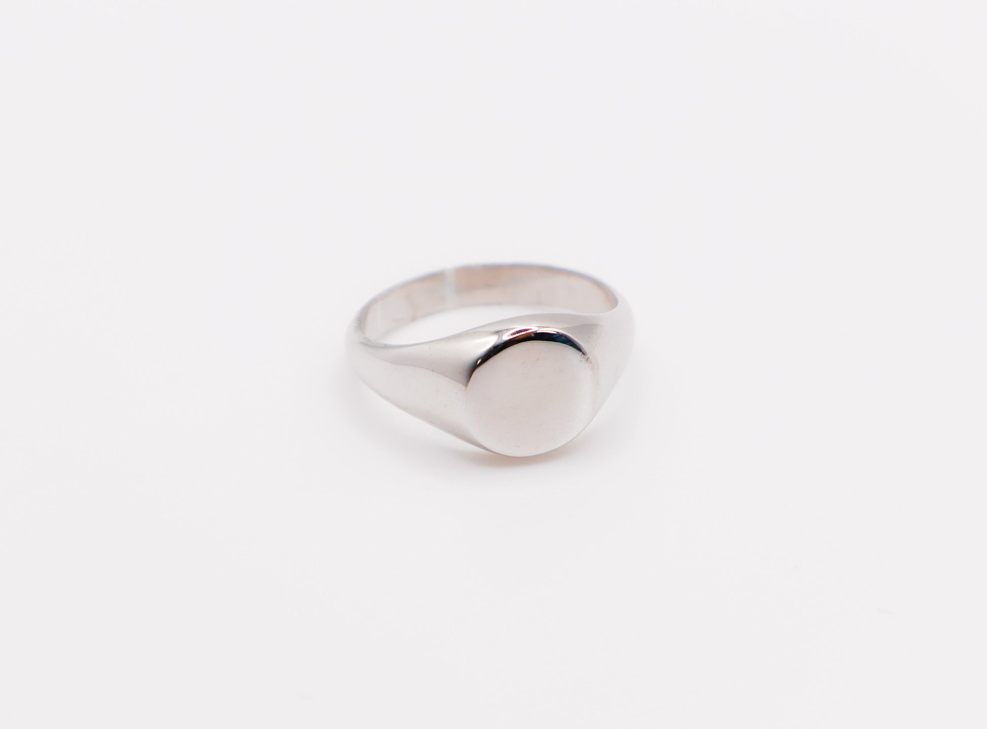 Italian Oval Silver Ring – Elegant Statement Ring for Women - Lolomo!