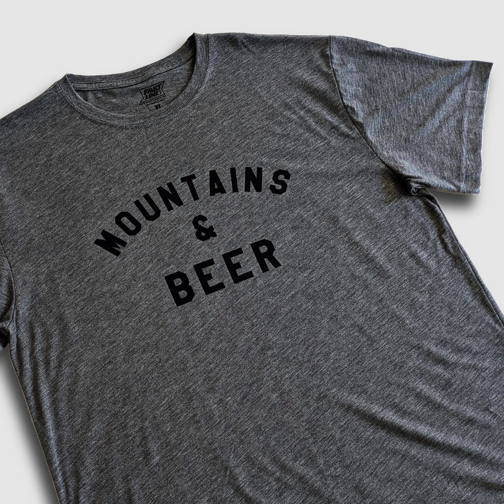 Mountains & Beer Sustainable Tee - Dark Heather Gray - Lolomo!