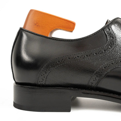 Goodyear Welted Oxford Shoes in Black Leather