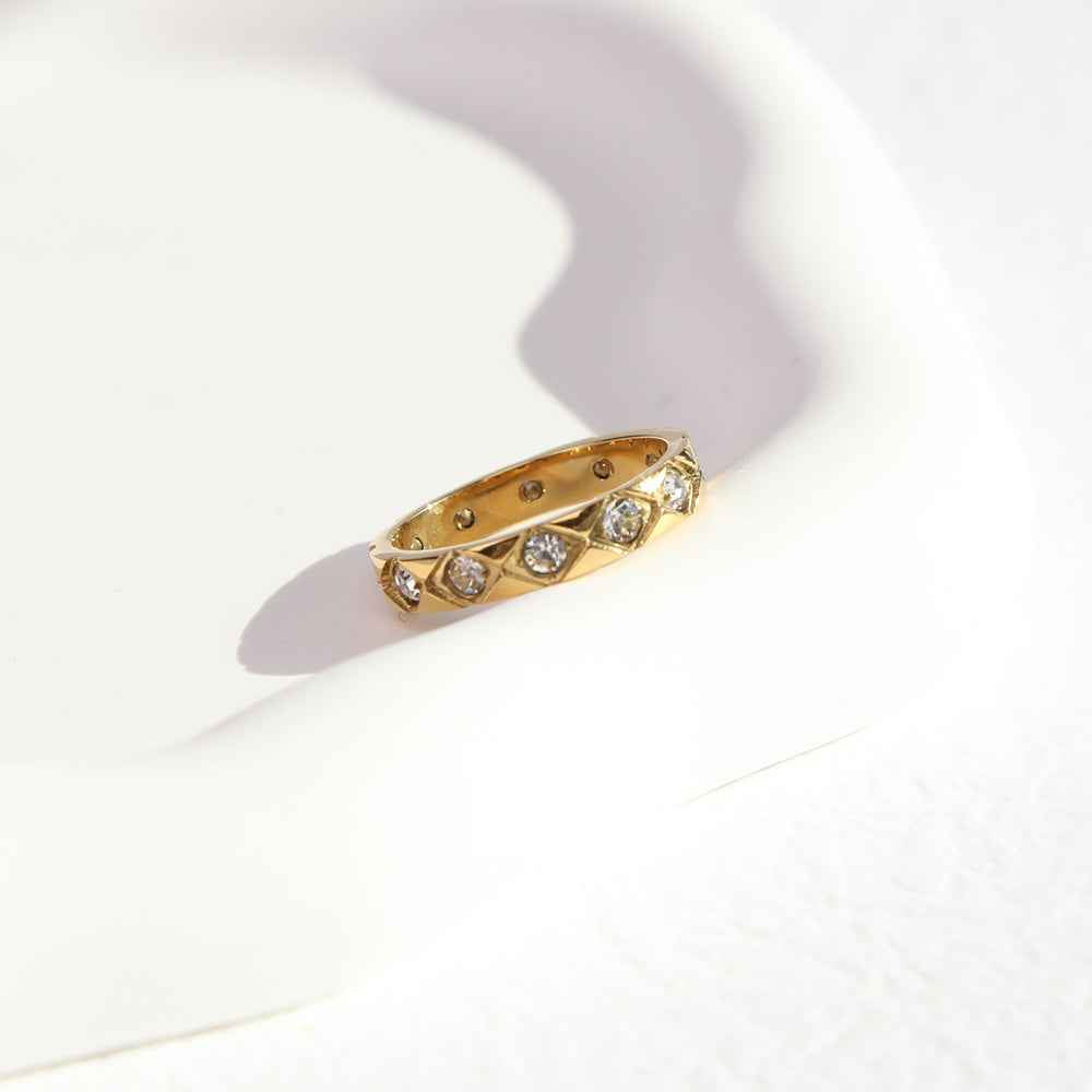 BERTHE LABELLE RING