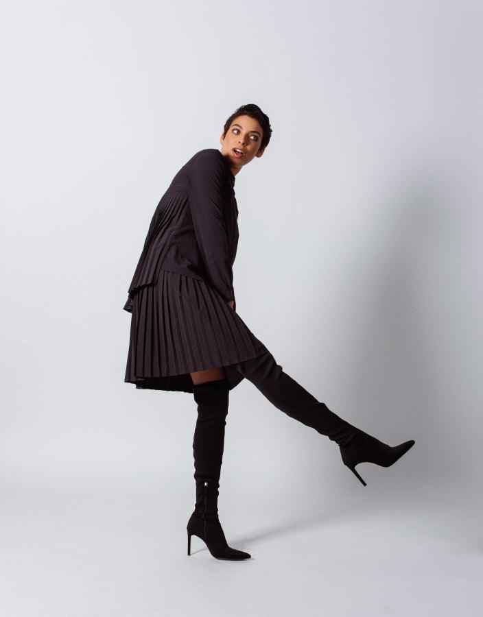 Luxe Black Pleated Skirt – Elegant Women’s Pleated Skirt