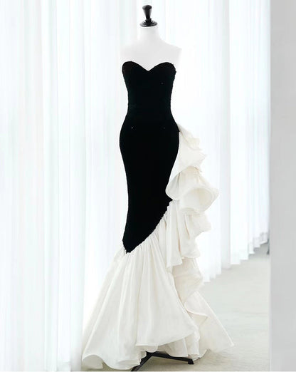 Stunning Strapless Sequin Mermaid Dress with Ruffled Organza