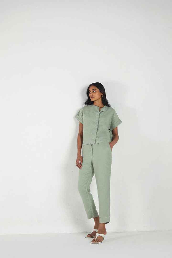 The Daydreams Shirt in Light Olive