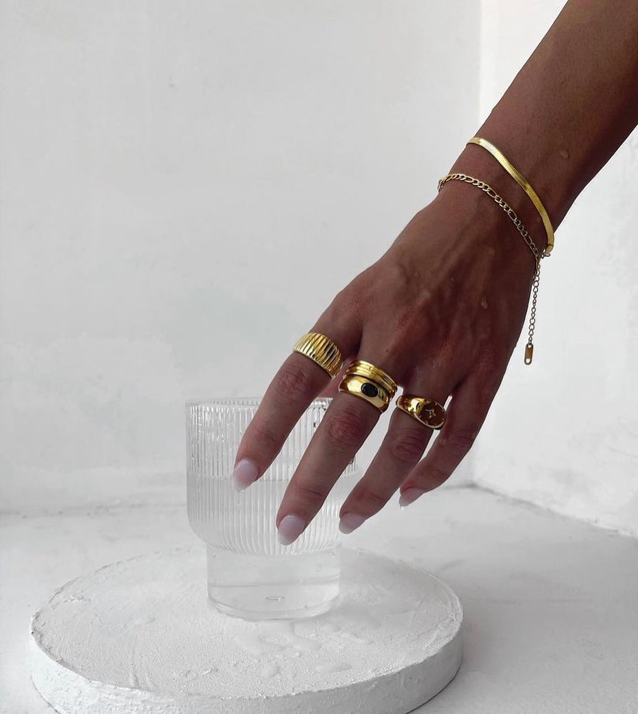 AGACE GOLD RING - Lolomo!