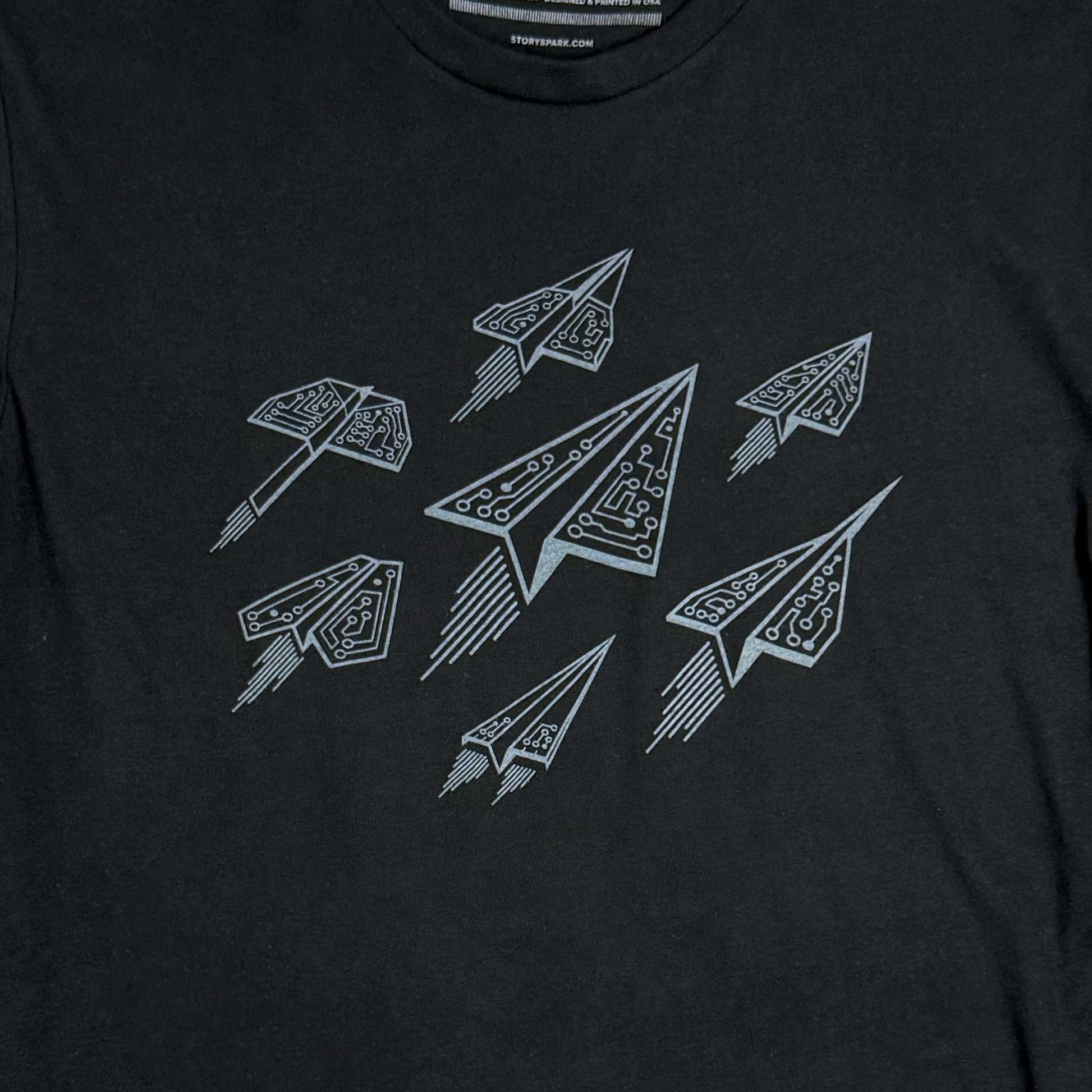 Ascend Long-Sleeved T-shirt - Lolomo!