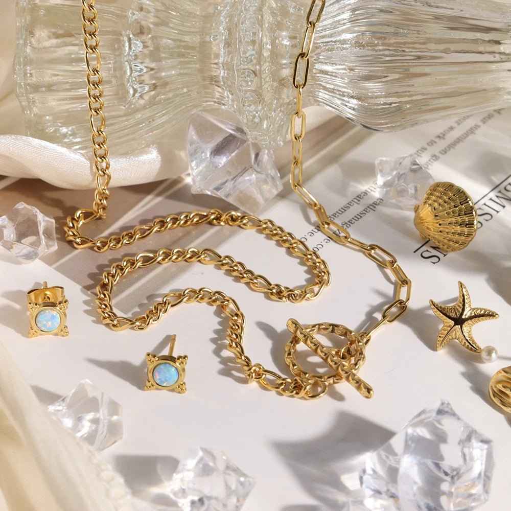 Chaîne Dorée Céleste Gold Necklace - Lolomo!