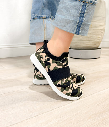 Jia Knit Sneaker in Camo