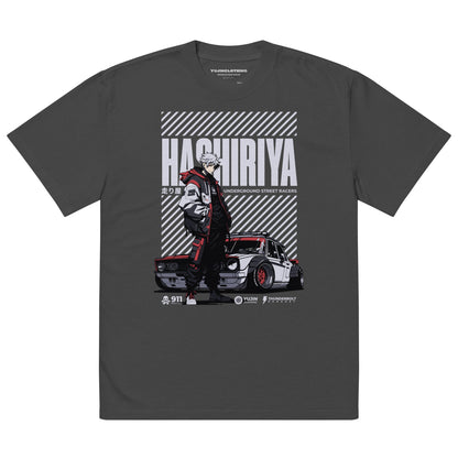 Camiseta extragrande con coche descolorido de Hashiriya