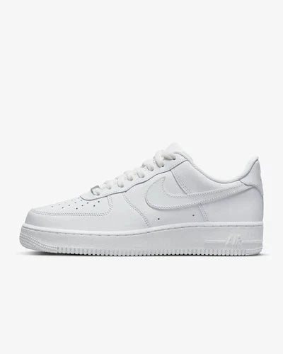 Nike Air Force 1 Low Triple White ‘07 BRAND NEW, MEN AND WOMEN SIZE'S.