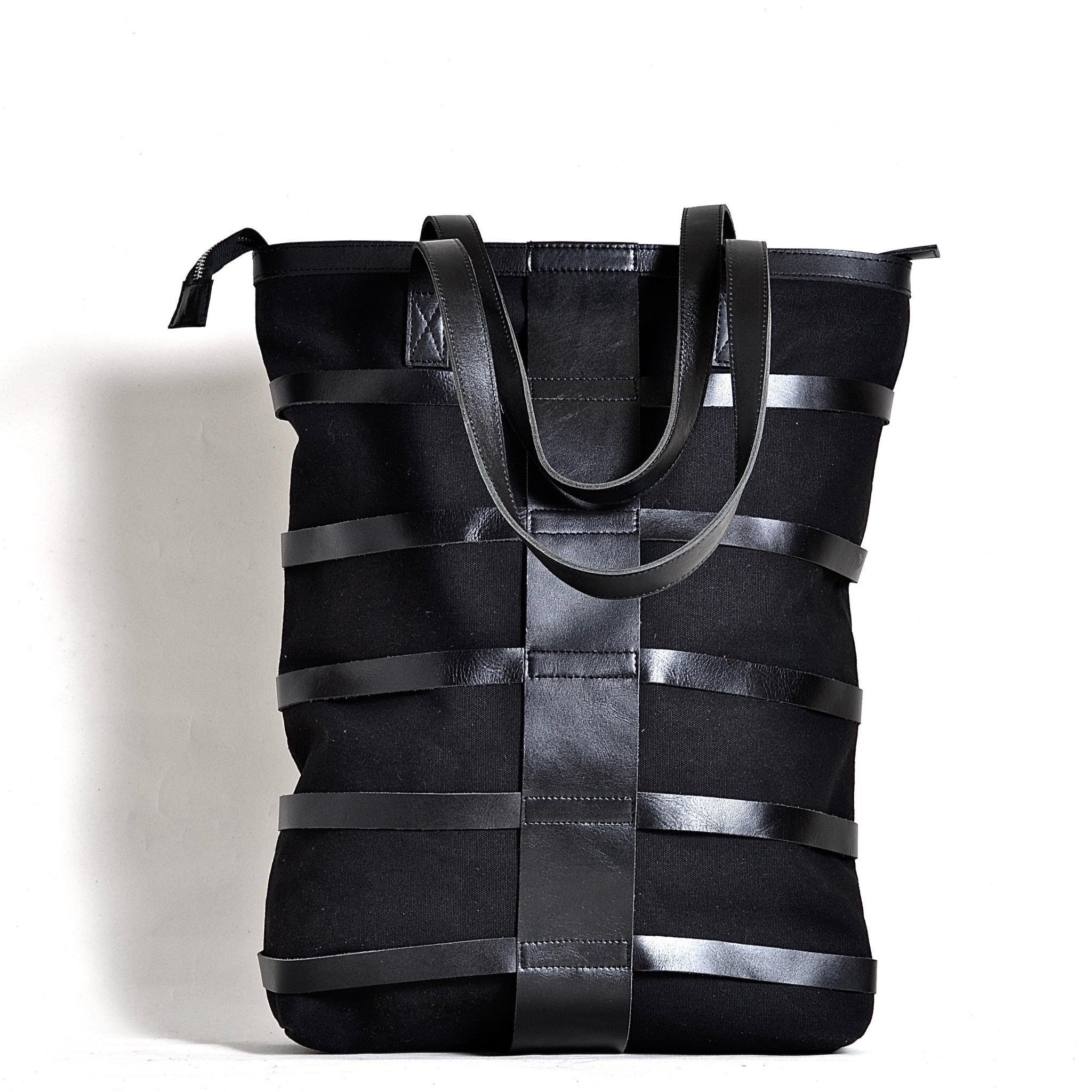 Skeleton Tote Bag - Lolomo!