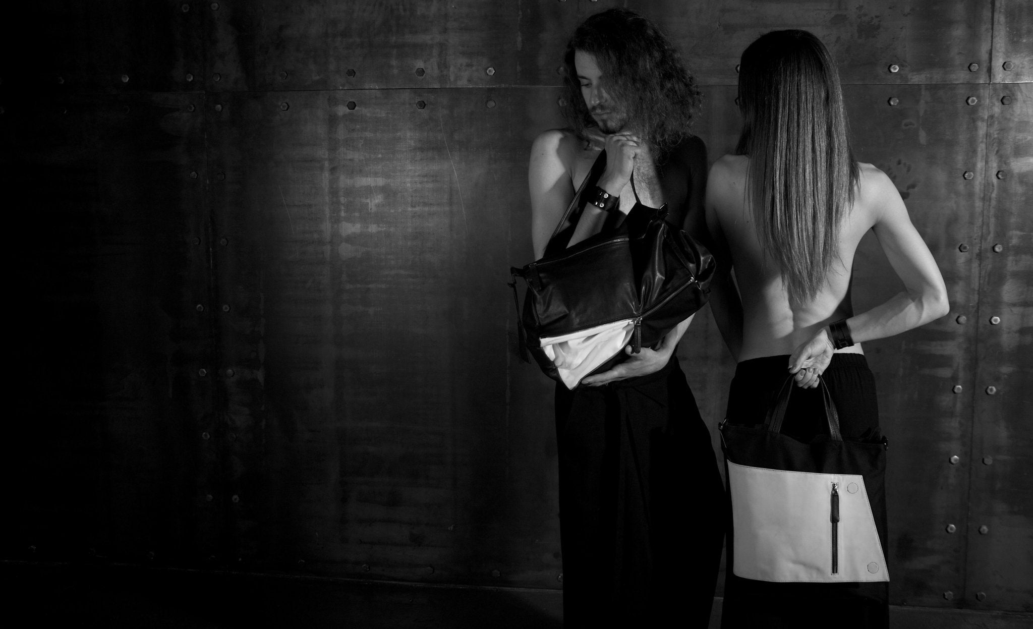 Transformable Tote Red - Lolomo!