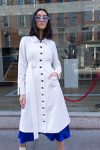 Abrigo blanco Monique: abrigo largo elegante para mujer